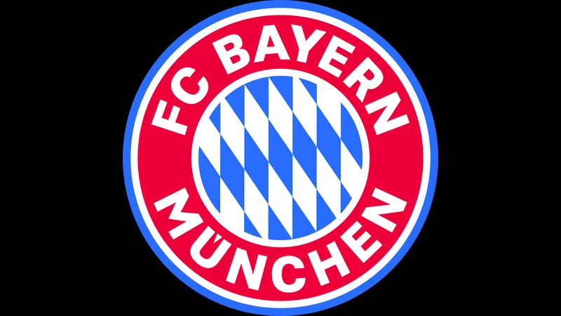 Hậu vệ Bayern Munich ngăn chặn cầu thủ PSG tiến về phía khung thành